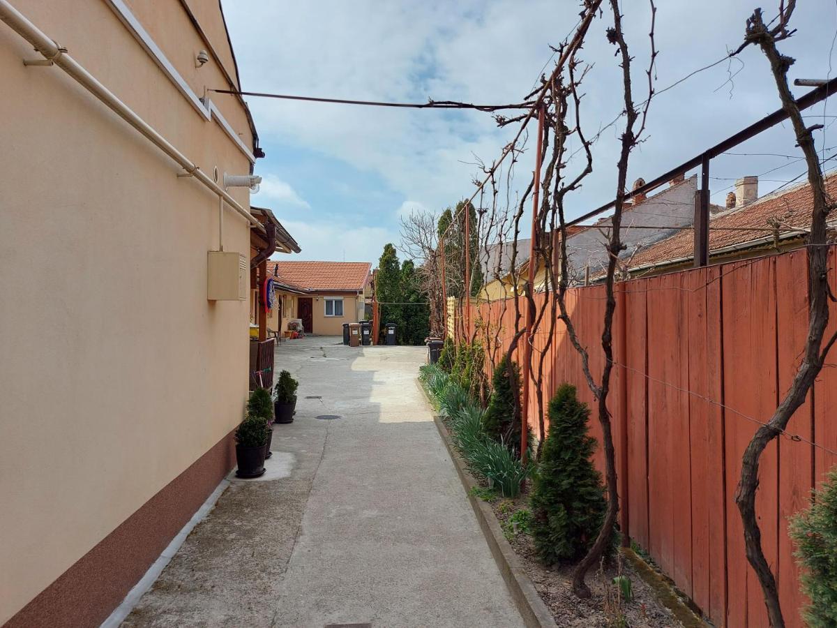 Relax Spiral House Βίλα Oradea Εξωτερικό φωτογραφία