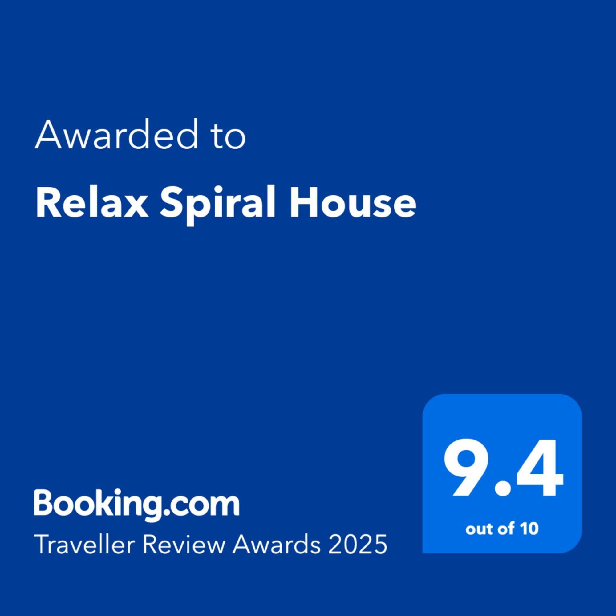 Relax Spiral House Βίλα Oradea Εξωτερικό φωτογραφία